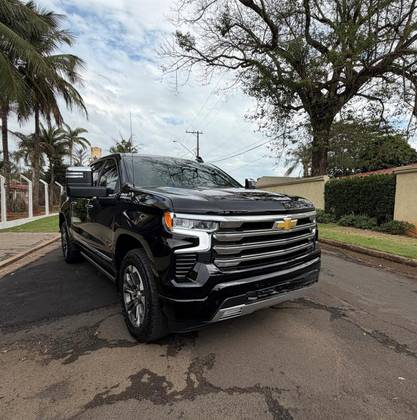 CHEVROLET SILVERADO 5.3 V8 GASOLINA 1500 HIGH COUNTRY 4X4 AUTOMÁTICO CHEVROLET SILVERADO 5.3 V8 GASOLINA 1500 HIGH COUNTRY 4X4 AUTOMÁTICO